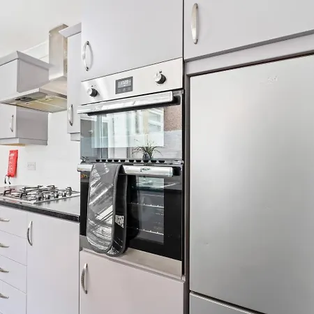 #3 - Location - Private Ensuite, Smart Tv, Fast Wifi By Yoko Penzion Redcar