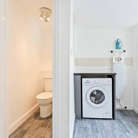 #3 - Location - Private Ensuite, Smart Tv, Fast Wifi By Yoko Redcar