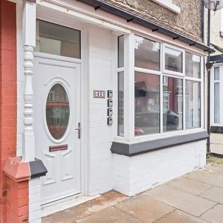 Penzion #3 - Location - Private Ensuite, Smart Tv, Fast Wifi By Yoko Redcar